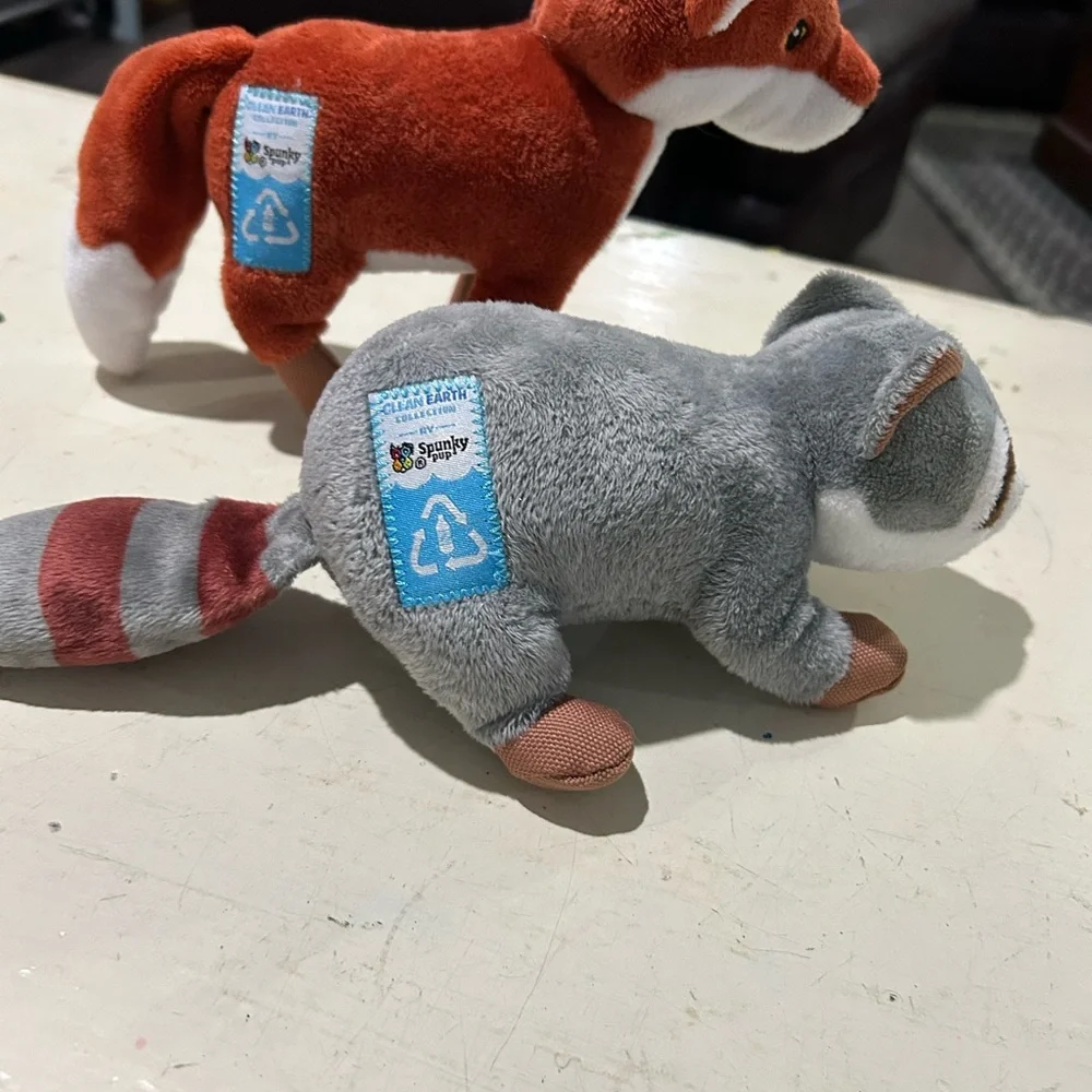 Spunky Pup Clean Earth Recycled Plastic Pet Toys Plush Raccoon Fox Bundle EUC